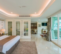 Двухместный люкс двуспальная кровать в LK Emerald Beach