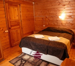 2-х комнатный номер с видом на парк в Авиаретро