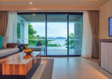 Двухместный номер Deluxe двуспальная кровать в Zenmaya Oceanfront Phuket, Trademark Collection by Wyndham