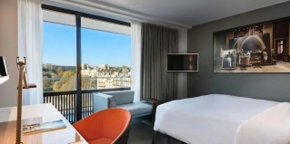 Леваллуа-Перре: Отель Отель Pullman Paris Tour Eiffel