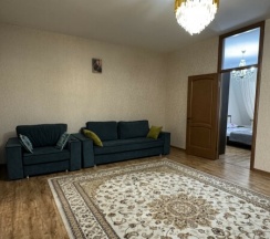Квартира в самом центре Махачкалы. Из окна можно увидеть море. в SunDag