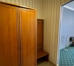 Трёхместный семейный номер Comfort с видом на внутренний двор в Башня