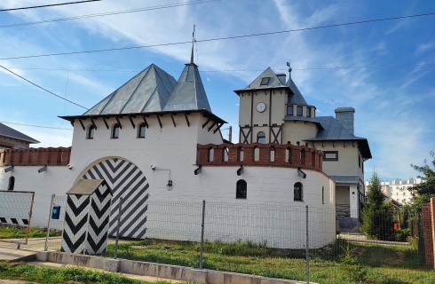 пгт Алексеевка: Гостевой дом Villa Zastava