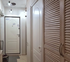 Апартаменты с 2 комнатами с балконом и с красивым видом из окна в Соколов