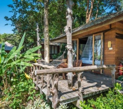 Бунгало с видом на море в Koh Kood Resort