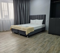 4-местные Апартаменты с кухней в White House