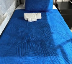 Кровать в общем номере в Stay 424 Hostel