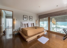 Номер Standard с балконом в Aleenta Phuket Phang Nga Resort and Spa