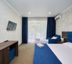 Стандарт с доп. местом и балконом в Val`kont hotel