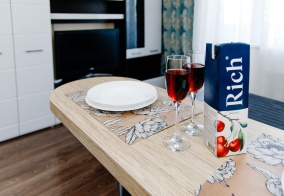 Апартаменты Апартаменты на улице Братьев Кашириных 131Б в Челябинской области