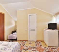 Семейный двухкомнатный номер в Черномор