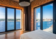 2 bdrm Panoramic River View в Docklands