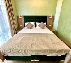 Twin room в Fамилия