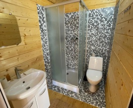 Коттедж с балконом в Сияние Солнца