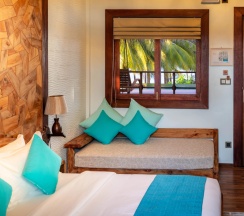 Двухместный номер Deluxe с видом на бассейн (двуспальная кровать) в Island Luxury Boutique Hotel, Fulhadhoo