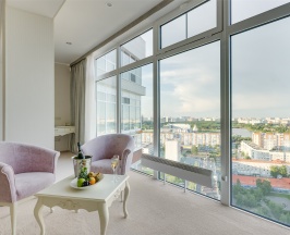 СТУДИО (STUD) WHITE (21/22 этаж) в Gala Hotel