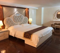 Двухместный номер Standard Дуплекс (2 отдельные кровати) в Louidon Mega Duplex Apartment - Beijing Rd