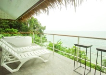 Вилла Deluxe seafront в Koh Jum Resort