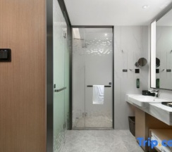 Двухместный номер Deluxe 2 отдельные кровати в Hampton by Hilton Gu'an New Airport