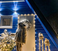 Синий Дом в А у реки