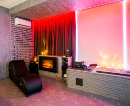 Room 2 в Capslock