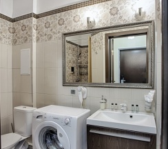 Двухместные апартаменты 9 с кухней с видом на море двуспальная кровать в Exclusive Hotel&Apartments