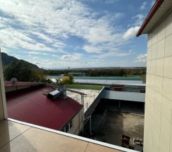 Полулюкс с двуспальной кроватью с балконом в Николаевский