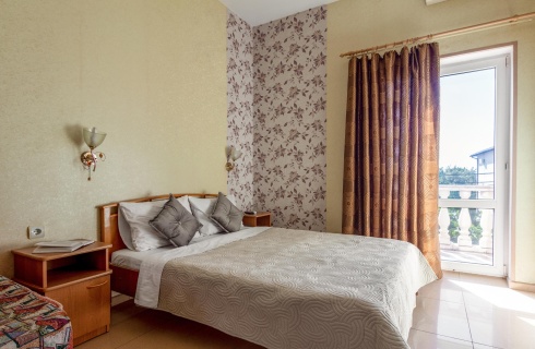 Геленджик: Гостевой дом Малахит+