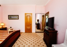 Номер Deluxe в Business Hotel