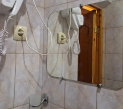 Четырёхместный номер Standard в Ясон