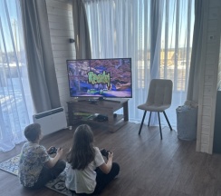 Коттедж с красивым видом из окна в Igora _Family _House