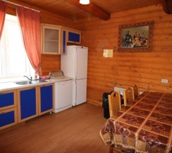 Русский дом (ул. Центральная 86) в Европа