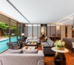 Четырёхместная вилла Deva Pool в Villa Deva Resort & Hotel Bangkok