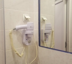 Трёхместный номер Standard в Марсель
