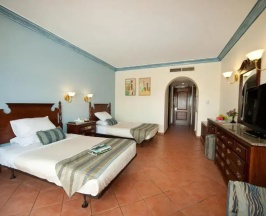 Двухместный номер with side sea view (2 отдельные кровати) в Отель Ali Baba Palace