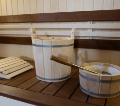 дом + баня в Избанька