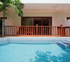Четырёхместный номер Comfort с видом на сад 2 отдельные кровати в Arinara Beach Resort Phuket
