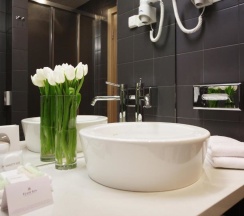 Двухместный люкс двуспальная кровать в Tulip Inn Rosa Khutor