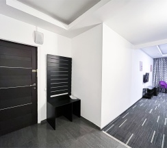 Делюкс с балконом и двуспальной кроватью в Moscow Point-Red October