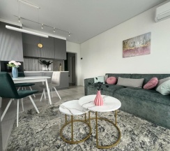 УМНЫЙ ДОМ Однокомнатные апартаменты в Frukty Rent