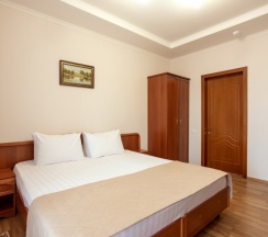 СТАНДАРТ С ВЫХОДОМ НА ТЕРРАСУ БЕЗ ДОП.МЕСТА 2 этаж в У моря