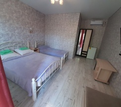 Трёхместный номер Deluxe рядом с пляжем в Sea Breeze