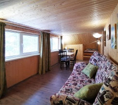 Номер 4-х местный с нишами в GreenCamping