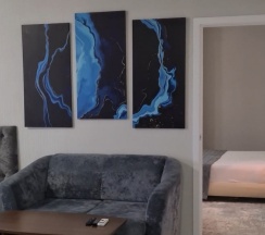 Джуниор сюит номер с балконом  и  видом на горы  в Green house