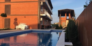 Голубицкая: Гостевой дом Air Azov