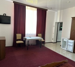 ПОЛУЛЮКС с Двуспальной кроватью в Престиж