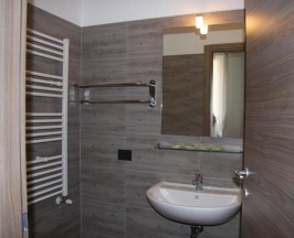 Четырёхместный номер Standard в Hotel Adelchi