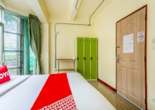 Двухместный номер Standard в OYO 928 Leaf Hostel