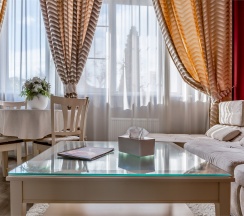 Двухуровневый Люкс с гидромассажной ванной Плюс в Tesoro