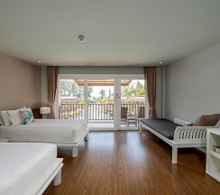 Студия Premium с видом на бассейн в Arinara Beach Resort Phuket
